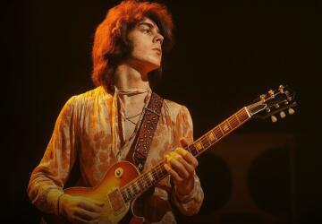 GUITARRA PERDIDA DOS ROLLING STONES SURGE 50 ANOS DEPOIS NO MUSEU DE NOVA YORK